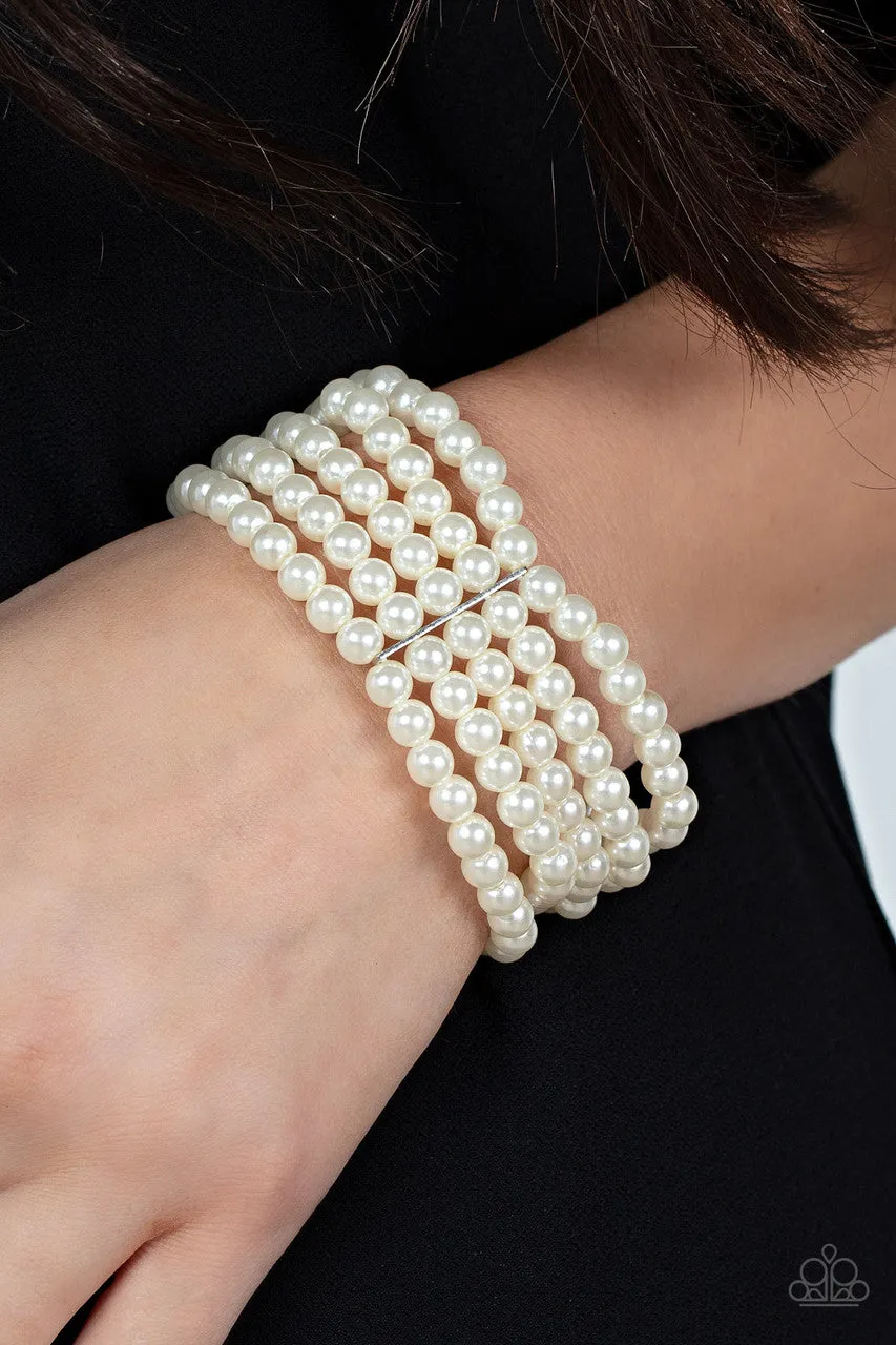 A Pearly Affair White Paparazzi Bracelet