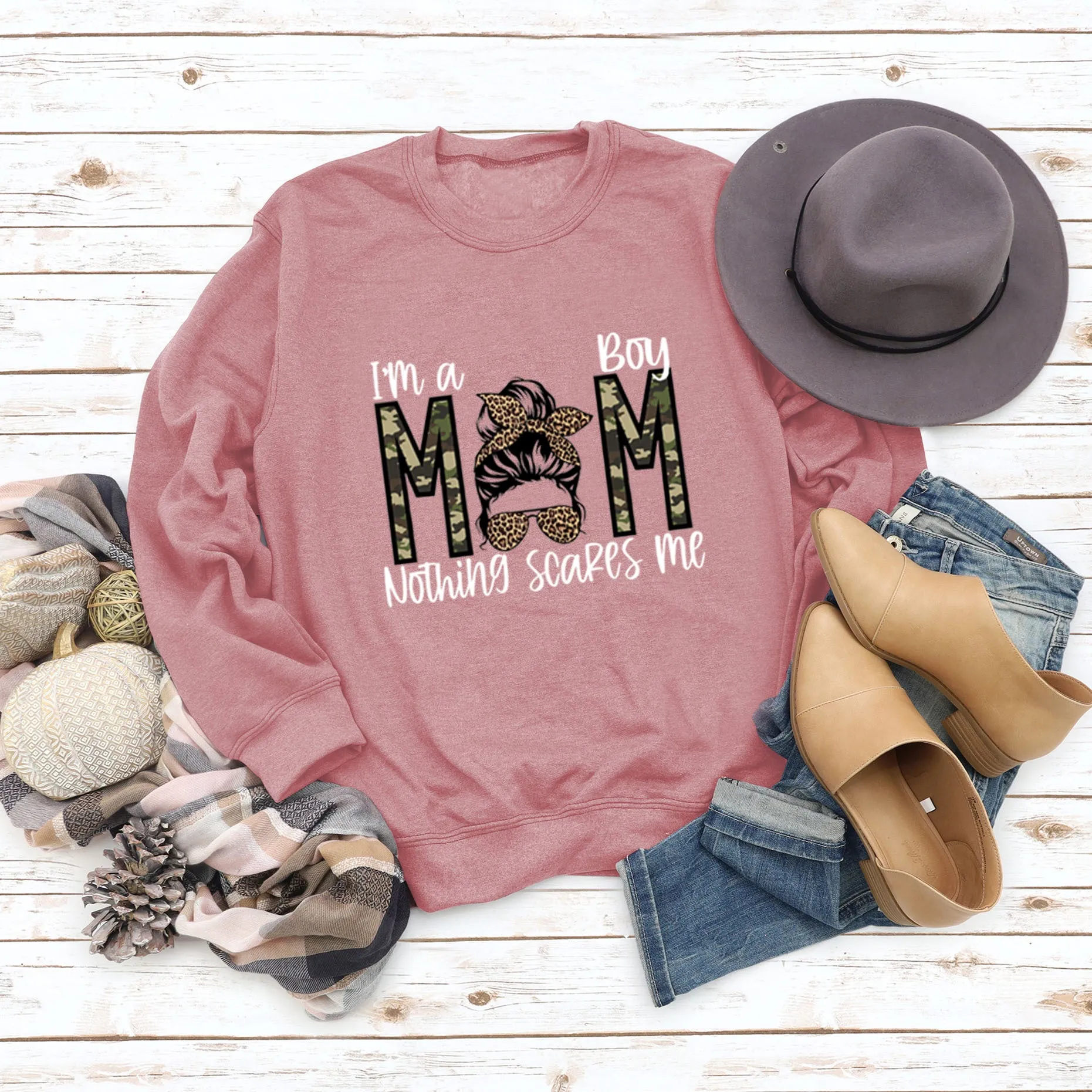 I`m A Boy MOM Leopard Print Sweatshirt Round Neck Letter Bottoming Long Sleeve