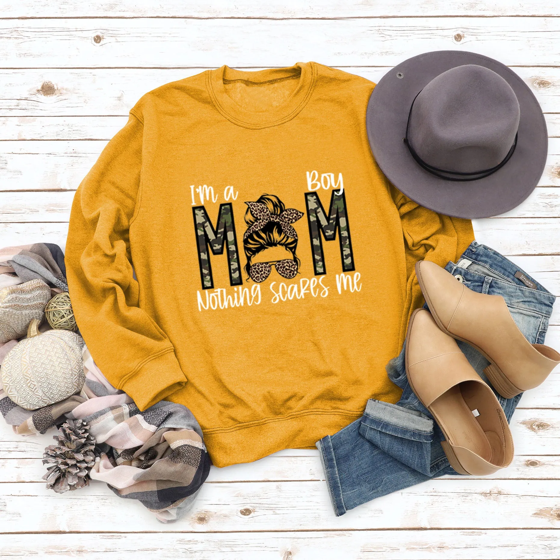 I`m A Boy MOM Leopard Print Sweatshirt Round Neck Letter Bottoming Long Sleeve