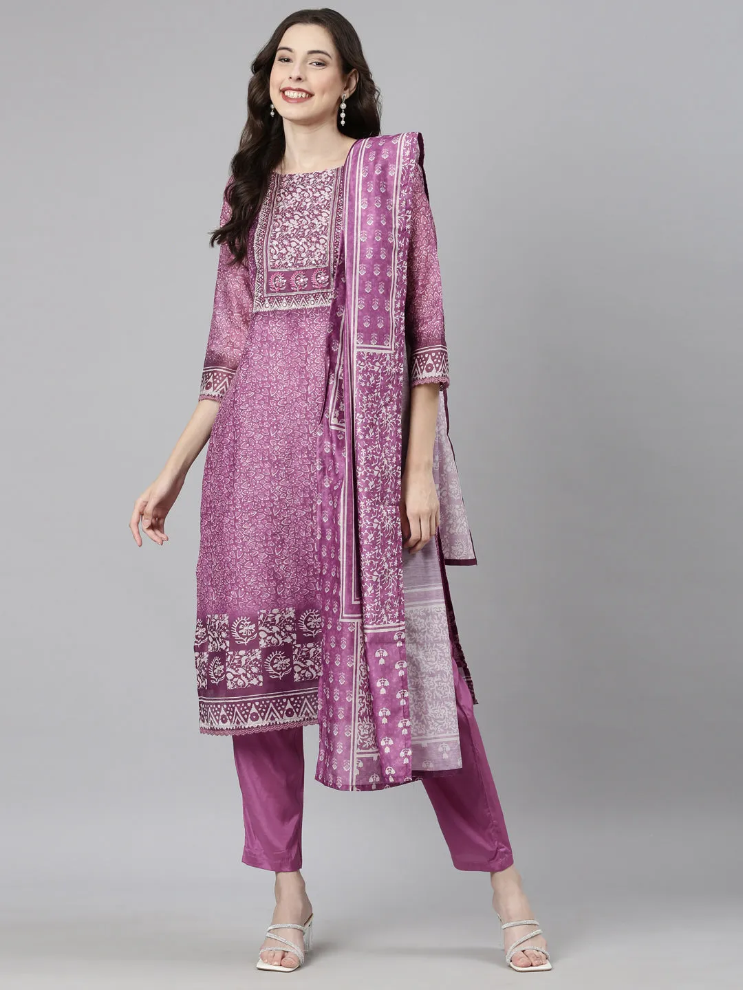 Neerus Magenta Casual Floral Straight Kurta and Trousers With Dupatta