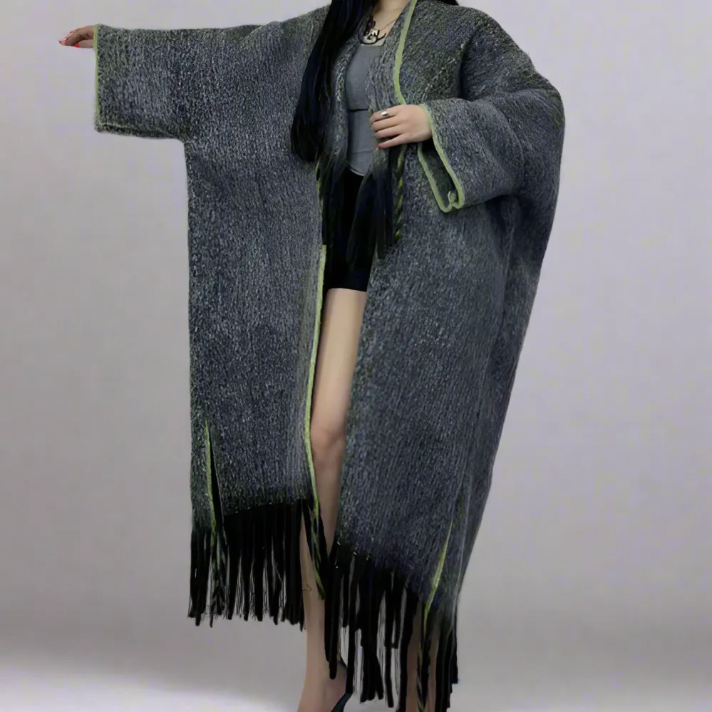 Tassel Fade Wool Kimono