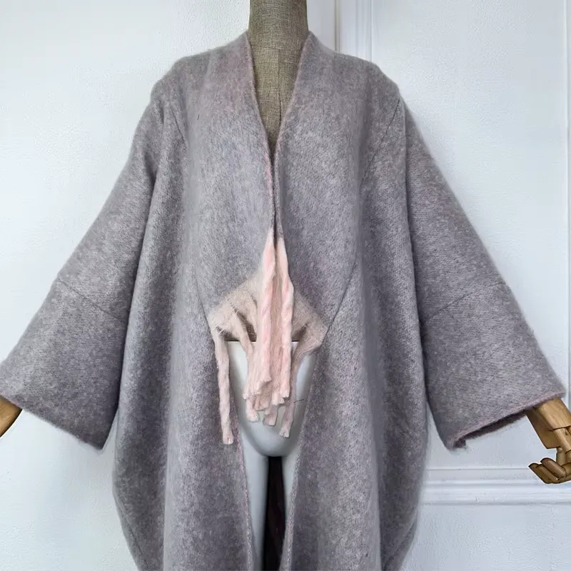 Tassel Fade Wool Kimono